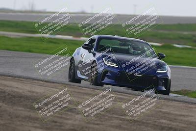 media/Jan-25-2026-Speed Ventures (Sun) [[0f6c16c17e]]/Yellow/Session 3 (Sunset)/